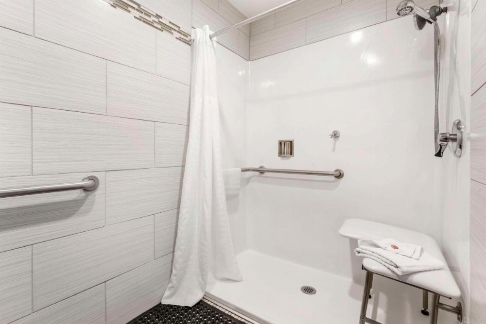 Comfort Inn & Suites Redwood Country Image 26