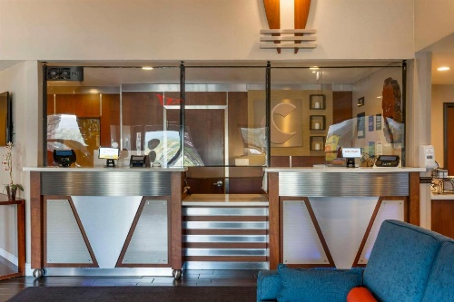 Comfort Inn & Suites Redwood Country image 43